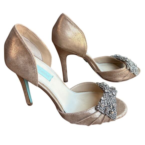 Blue by Betsey Johnson Rhinestone Bowtie Champagne Stiletto Heels size 9 - Picture 2 of 15